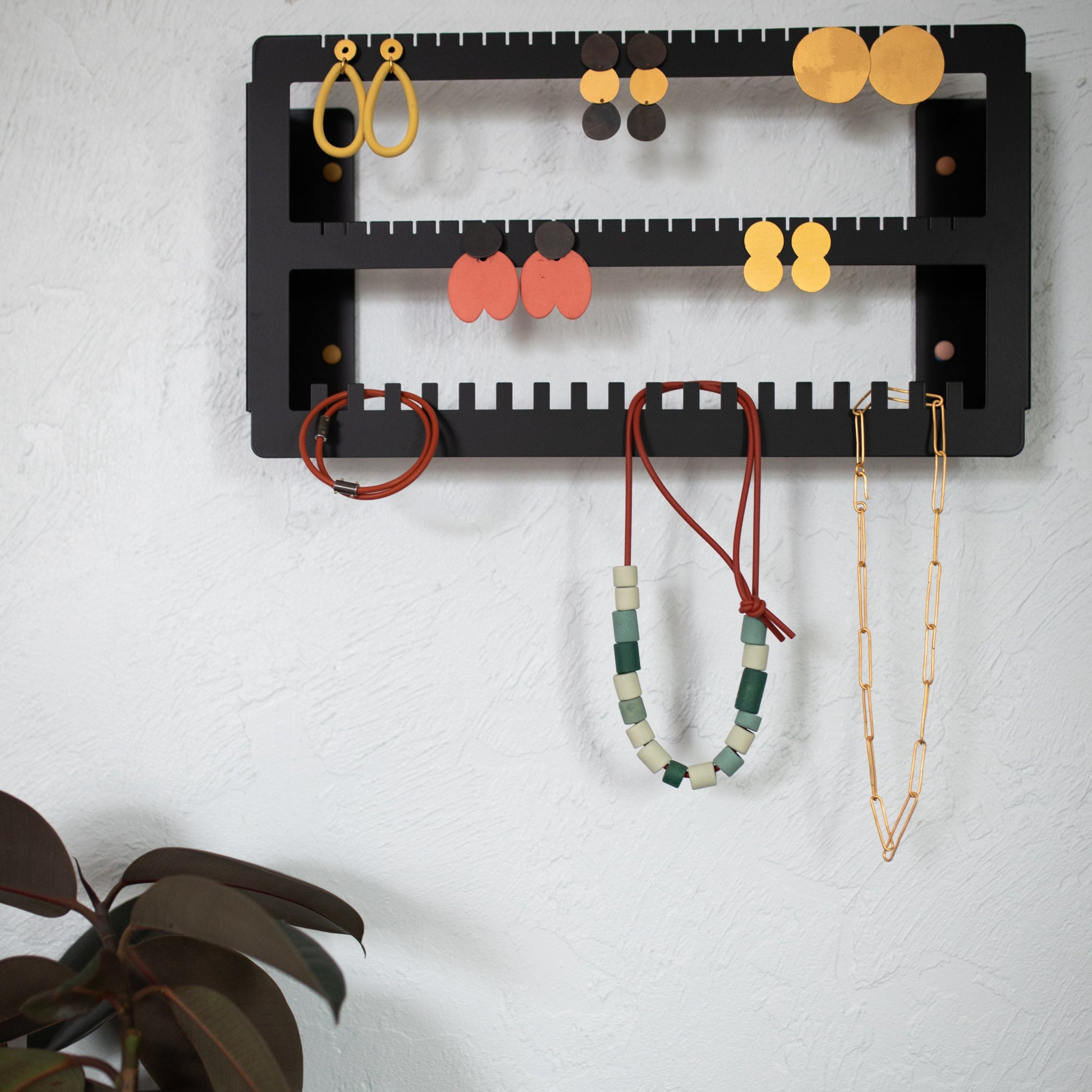 Large Jewelry Holder (with necklace row)