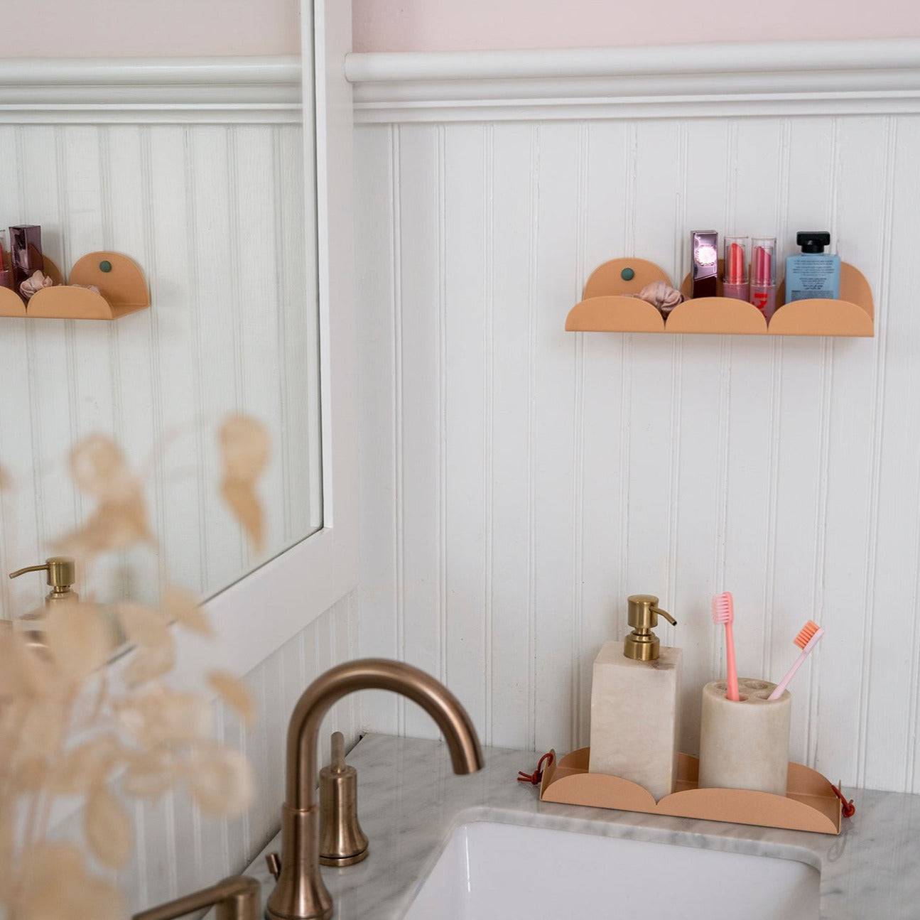 Scalloped wall Shelf - Safran Everyday